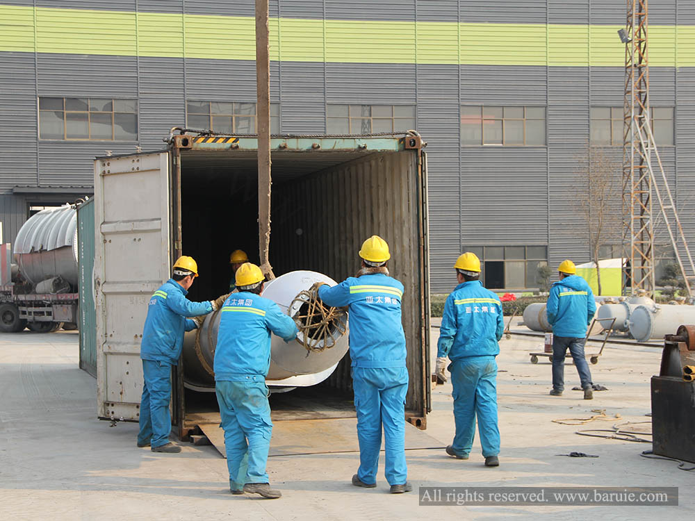 20T pyrolysis machine 10T distillation machine delivery 2